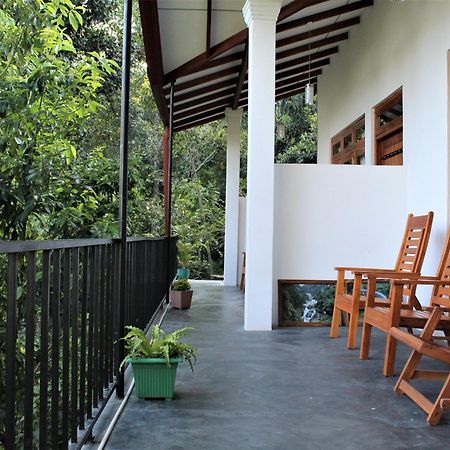 Amado Homestay Ella Exteriér fotografie