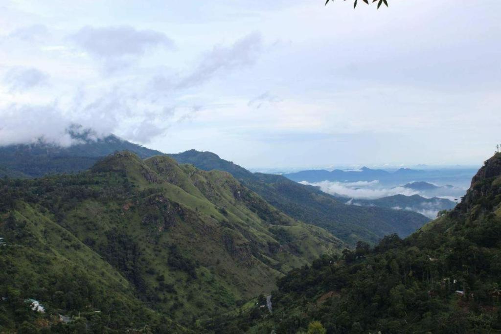 Amado Homestay Ella Exteriér fotografie