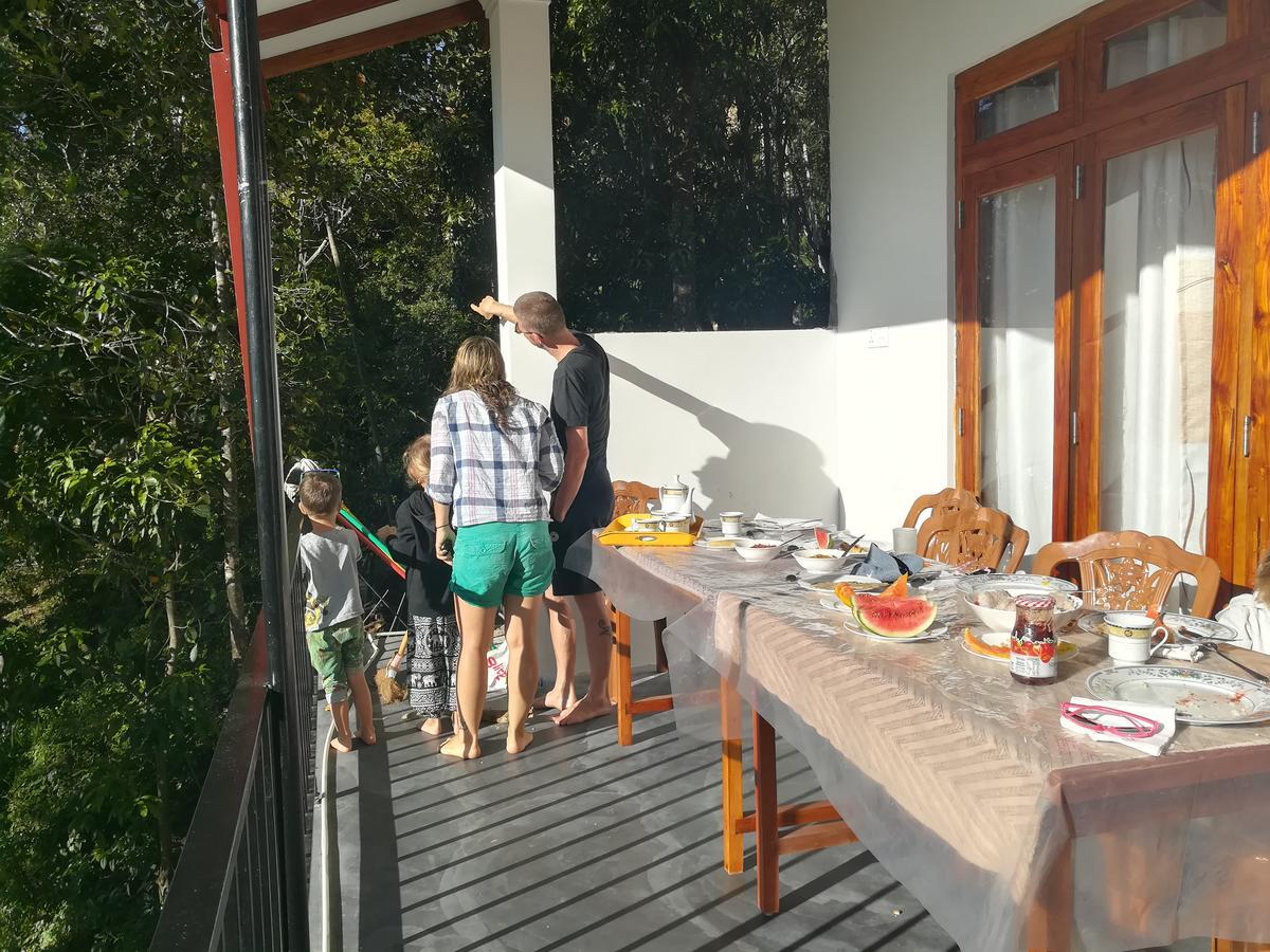 Amado Homestay Ella Exteriér fotografie
