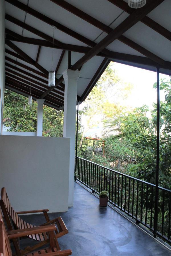 Amado Homestay Ella Exteriér fotografie